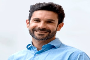 Dr. Alberto Aliaga Verdugo de los mejores endocrinos en Sevilla