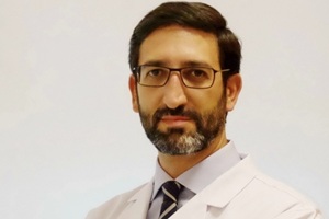 Dr. Andrés García León