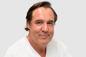 Dr. Julián Cezón Prieto