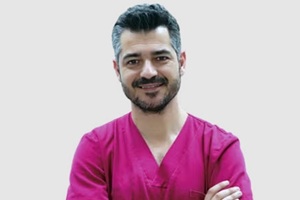 Dr. Damián Rial Valverde