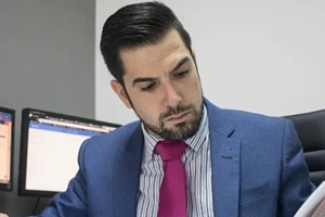 Álvaro Reina