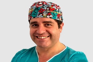 Cirujanos abdominales - Dr. Julio Gómez Menchero