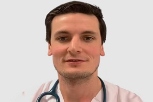 Pediatras - Dr. Joaquín Reyes Andrade